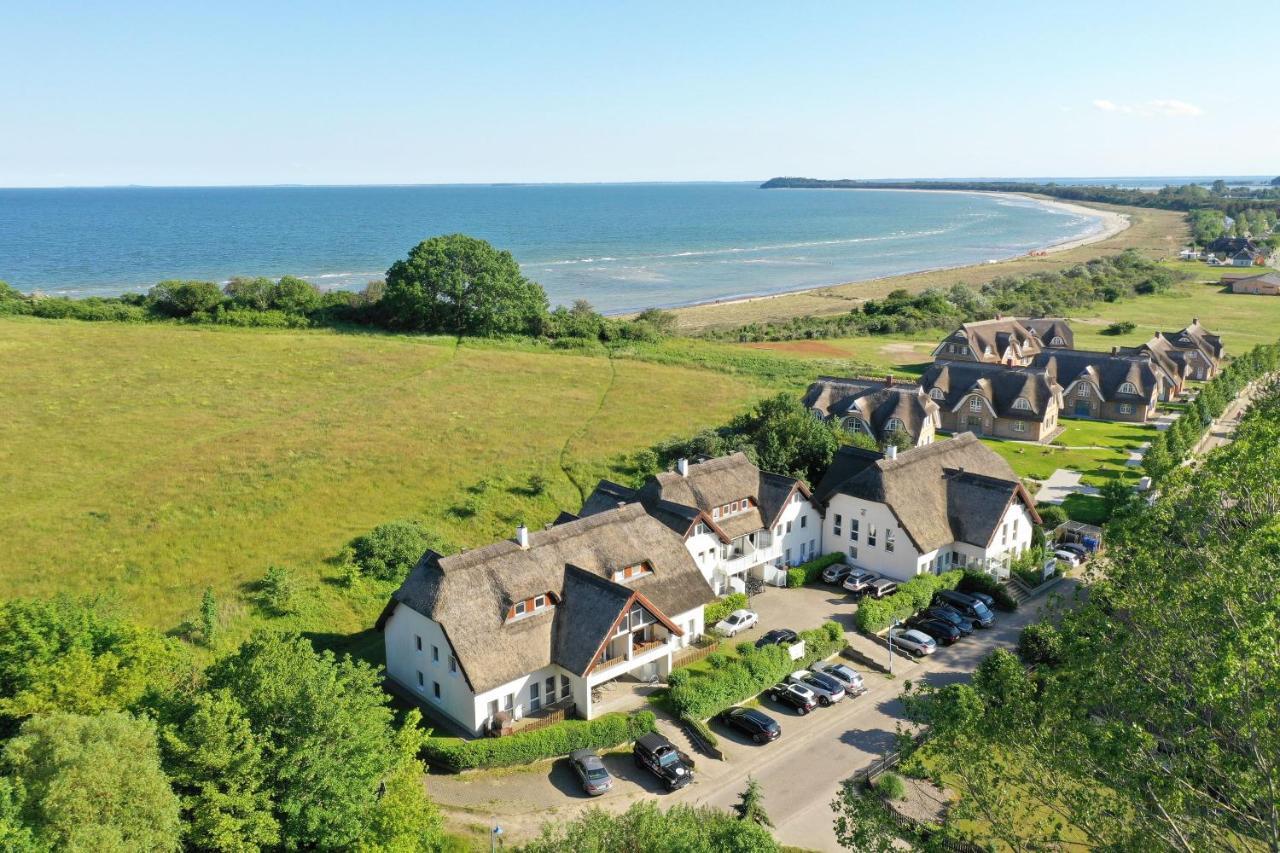 Strandnah Mit Terrasse, Gratis Nutzung Vom Ahoi Erlebnisbad Und Sauna In Sellin - Strandhaus Moenchgut Fewo06 Лоббе Екстер'єр фото
