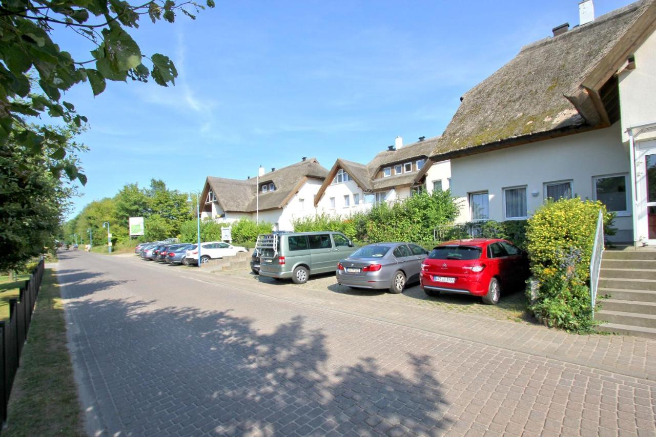 Strandnah Mit Terrasse, Gratis Nutzung Vom Ahoi Erlebnisbad Und Sauna In Sellin - Strandhaus Moenchgut Fewo06 Лоббе Екстер'єр фото