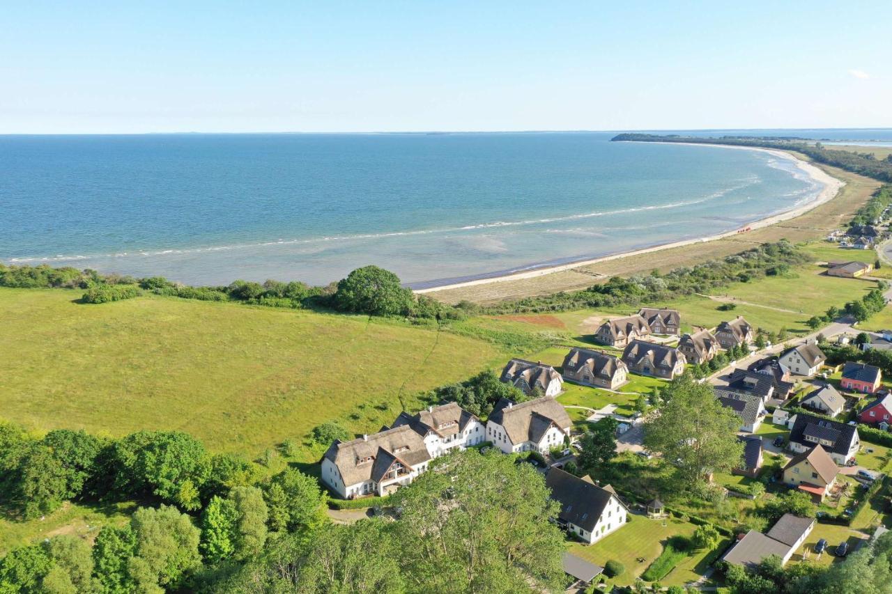 Strandnah Mit Terrasse, Gratis Nutzung Vom Ahoi Erlebnisbad Und Sauna In Sellin - Strandhaus Moenchgut Fewo06 Лоббе Екстер'єр фото
